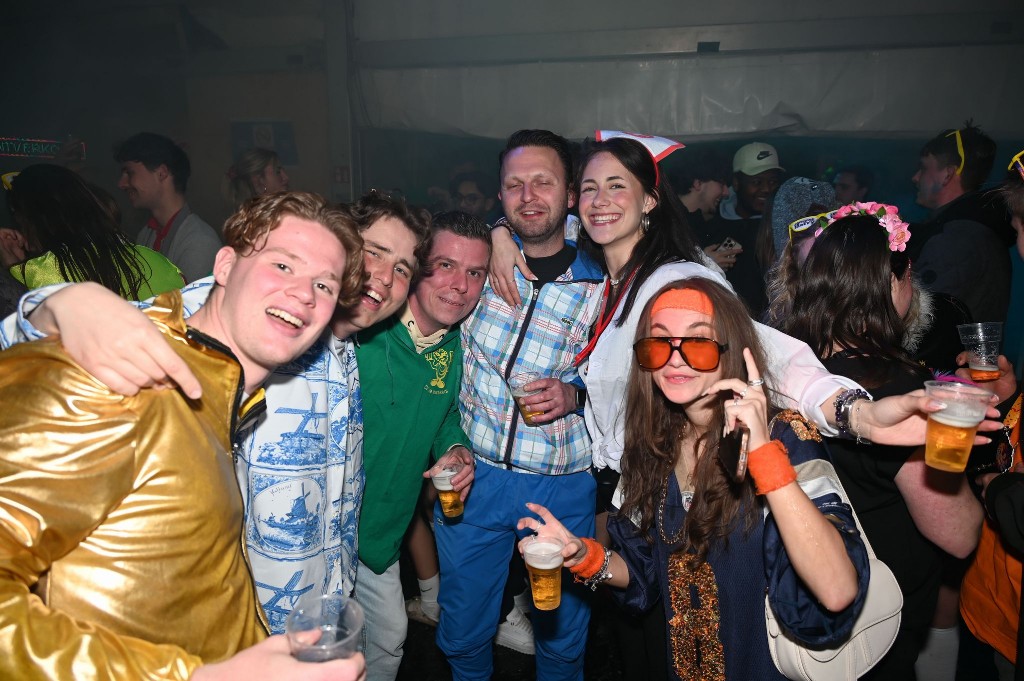 ../Images/Afterparty carnaval 2025 055.jpg